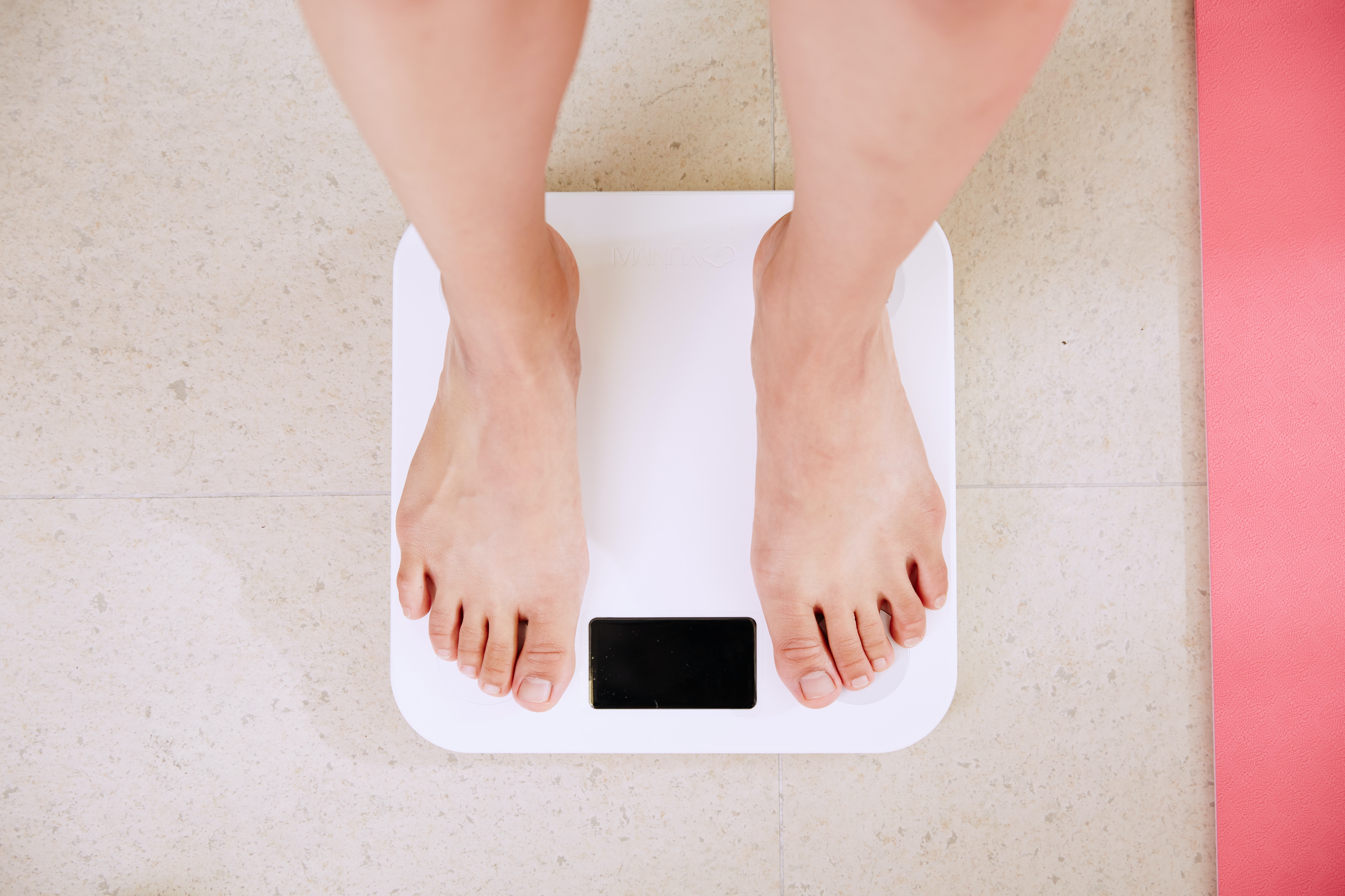 Raggiungi i tuoi obiettivi di perdita di peso con il nostro programma di allenamento personalizzato